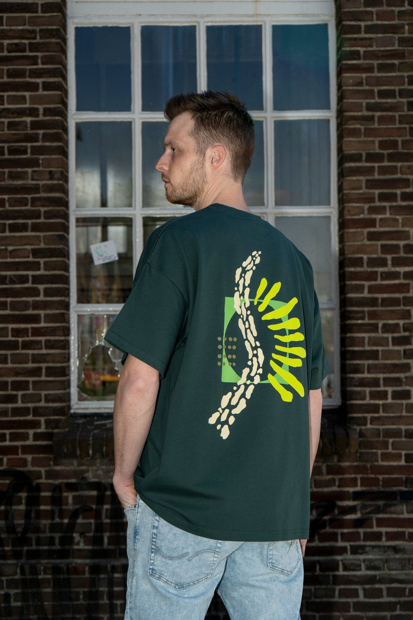 Unison Tee - Wild Green - here\\\now.